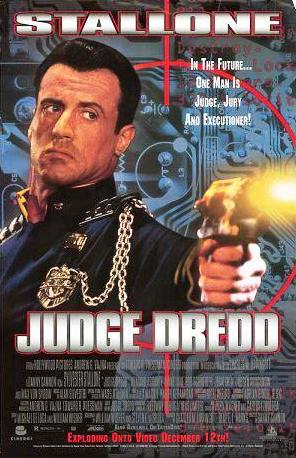 Судья Дредд / Judge Dredd (1995): постер