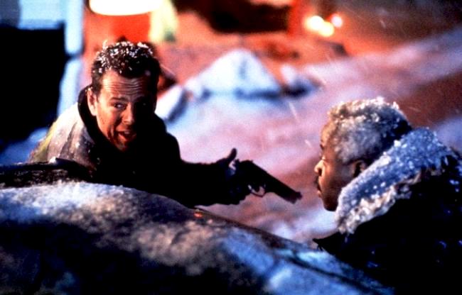 Крепкий орешек 2 / Die Hard 2 (1990): кадр из фильма