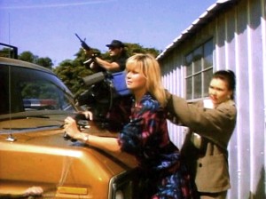 Террор в Беверли-Хиллз / Terror in Beverly Hills (1989): кадр из фильма