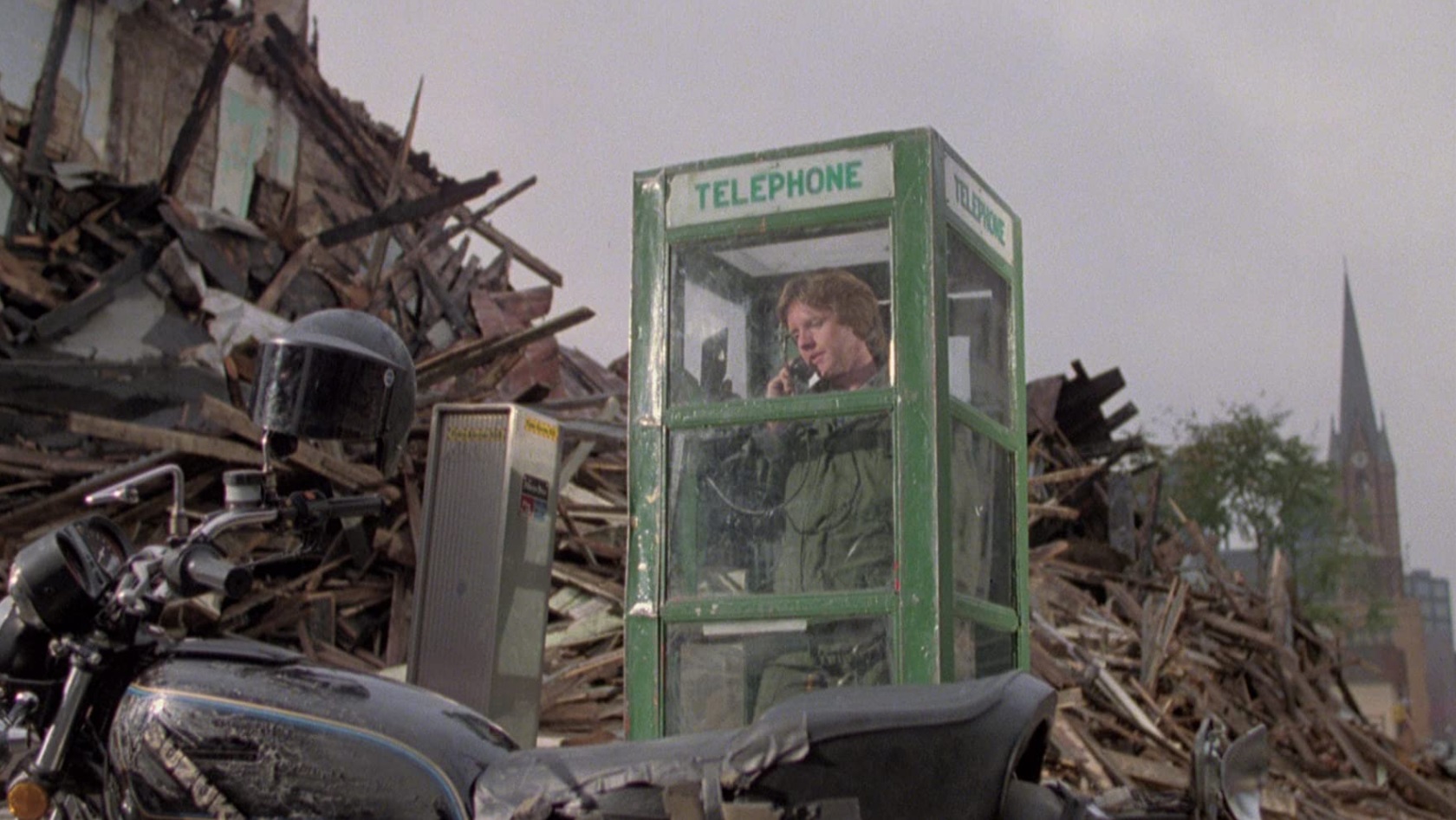 Мститель / The Exterminator (1980): кадр из фильма