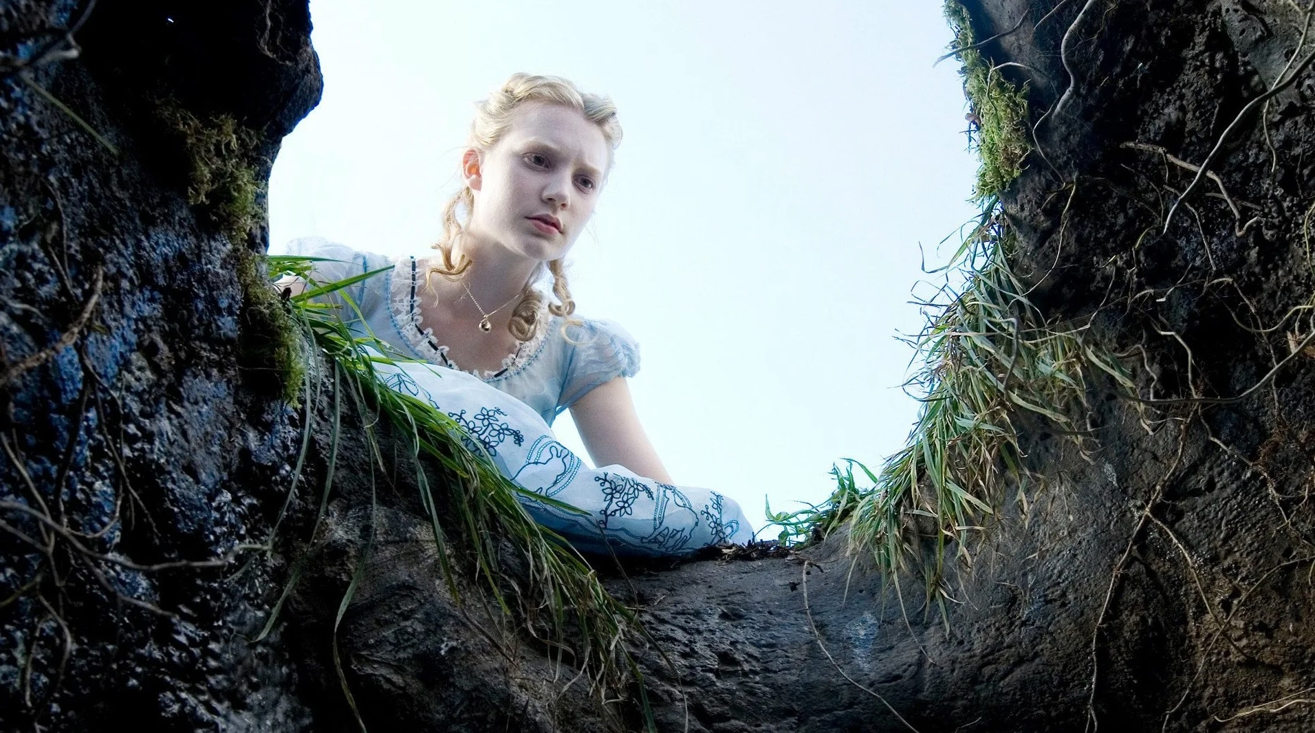 Алиса в Стране чудес / Alice in Wonderland (2010): кадр из фильма