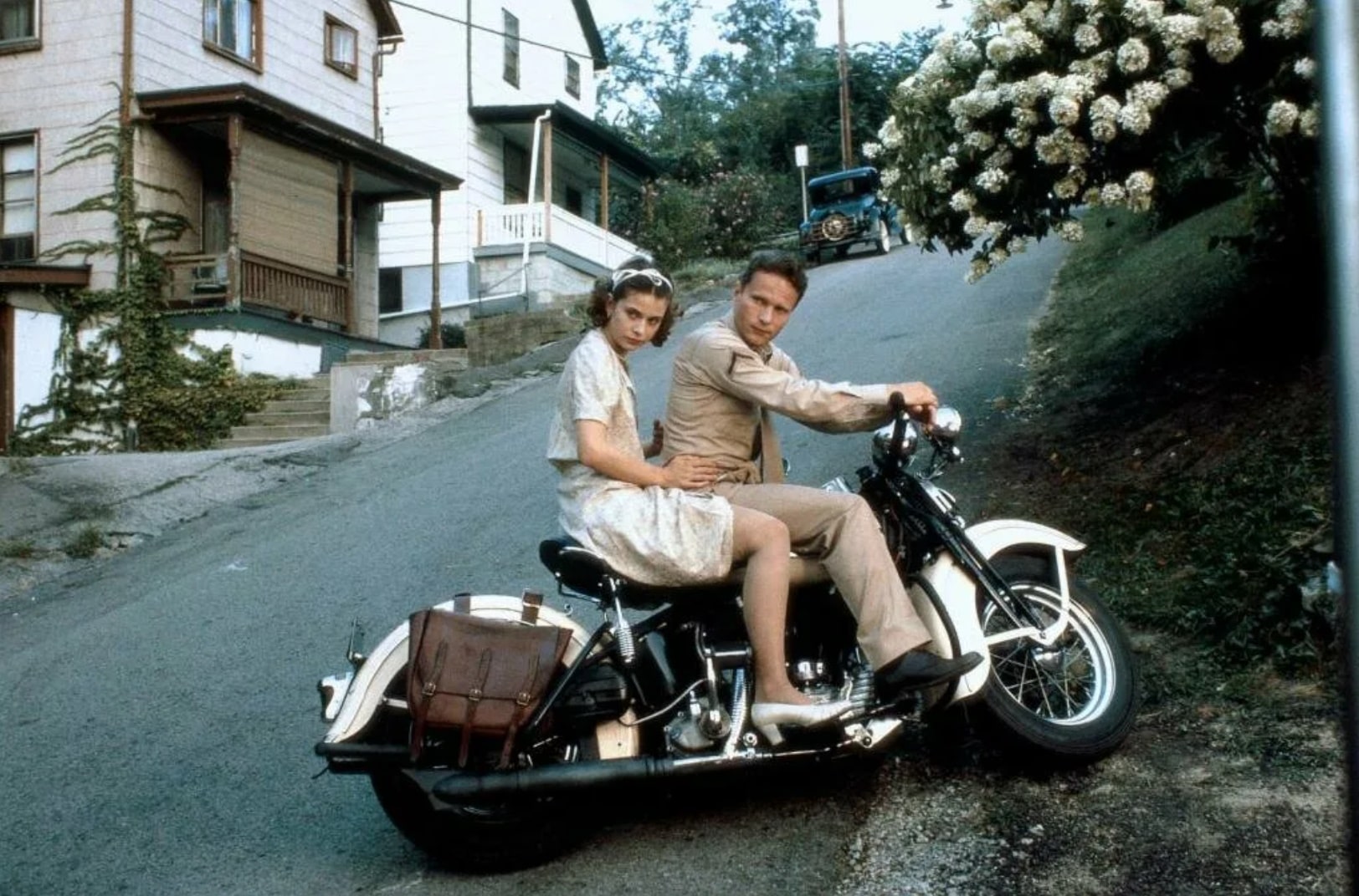 Возлюбленные Марии / Maria’s Lovers (1984): кадр из фильма